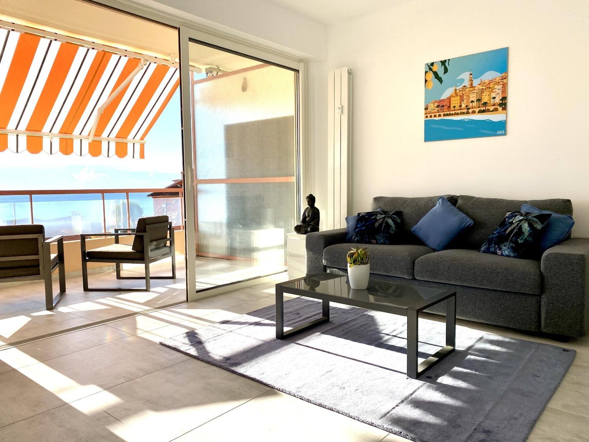 Le Vigia-Vue Mer-Terrasse-Climatisation-Parking Menton Pokoj fotografie
